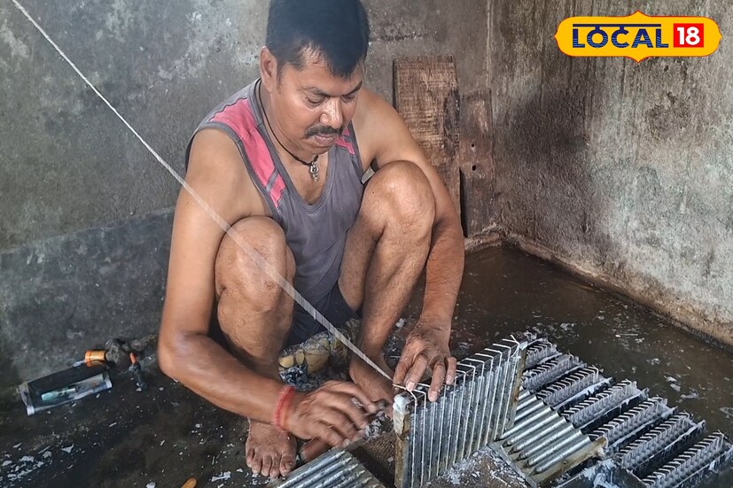 আর এই আধুনিকতার ছায়াতেই নিভে যাচ্ছে একসময়ের আলো - মোমবাতি কারিগরদের শিল্প আর জীবনযুদ্ধের দীপশিখা।(ছবি ও তথ্য : ঋত্বিক ভট্টাচার্য)