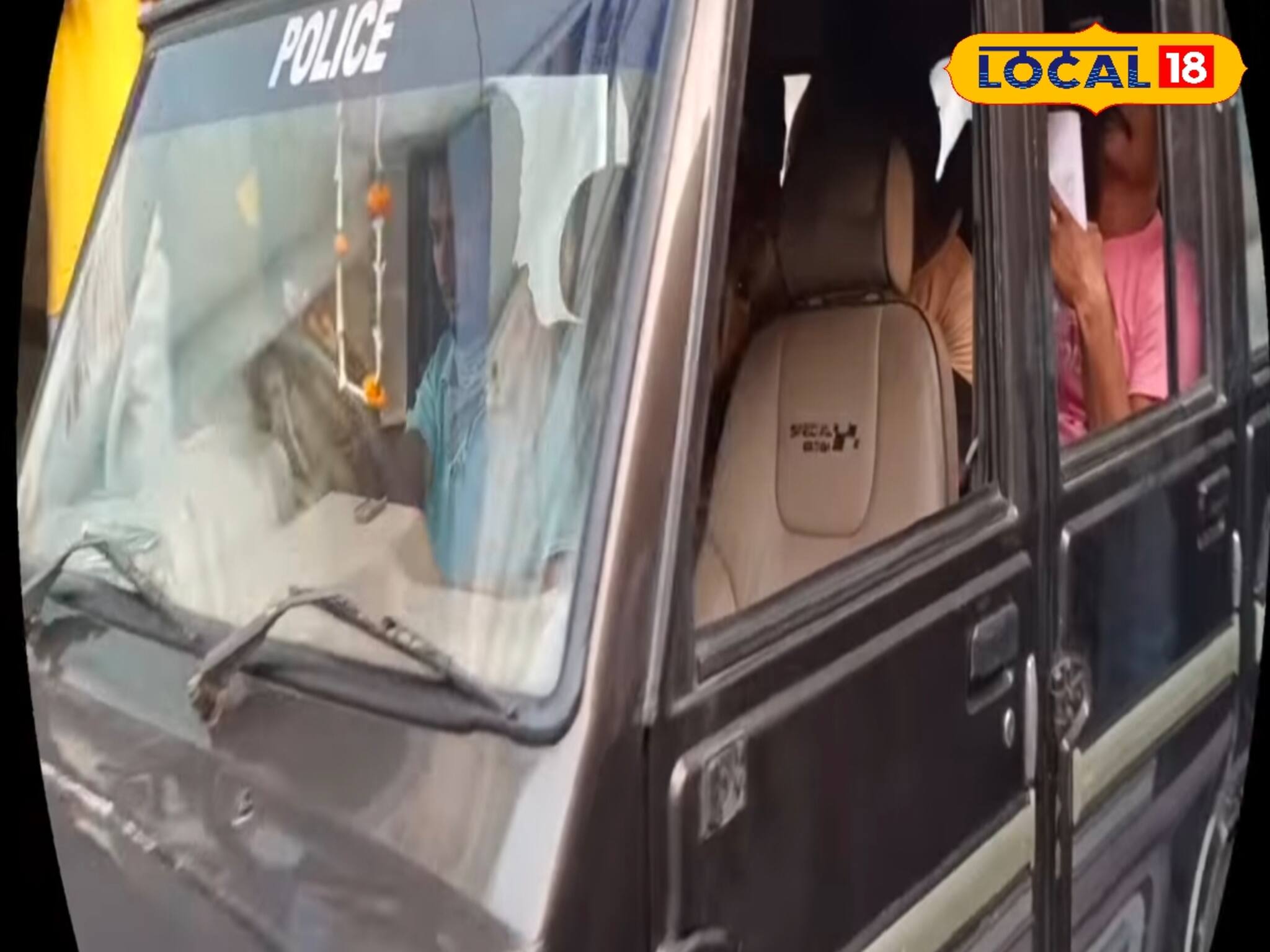 বিভিন্ন গাড়ি থেকে কালেকশন নিয়ে রাখত নিজের কাছেই! সোনারপুরে তিন বছর ধরে আর্থিক প্রতারণা, গ্রেফতার এক