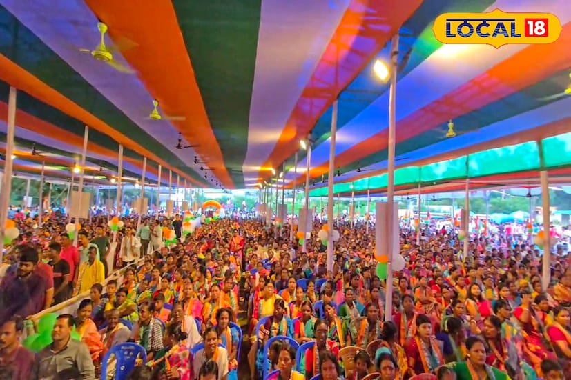 *দুর্গাপুজোর পর ৫ অক্টোবর থেকে জেলায় জেলায় বিজয়া সম্মিলনীর আয়োজন করা হচ্ছে শাসক দলের পক্ষ থেকে। বিজয়া সম্মিলনীর মাধ্যমে আগামী নির্বাচনের আগে জনমতের ভিত আরও মজবুত করতেই এই আয়োজন। পশ্চিম বর্ধমান জেলাতেও ইতিমধ্যেই শুরু হয়েছে এই অনুষ্ঠান।