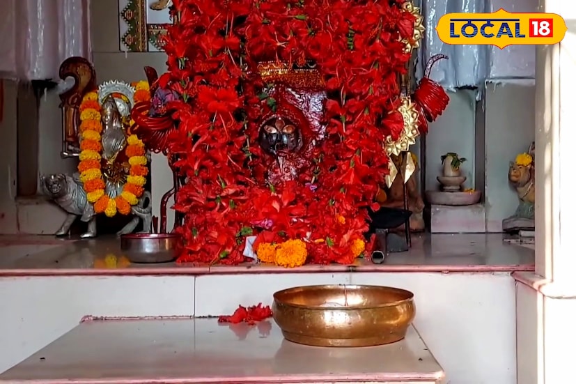 পরবর্তীকালে বাবু ব্লকের সেই হারমোনিয়াম বাবা ডাকাত কালীর থান সংস্কার করে তামার ফলকে দক্ষিণাকালির মূর্তি খোদাই করেন। এলাকার মানুষজনের সহায়তায় এরপর হারমোনিয়াম বাবার উদ্যোগে কালী মন্দির ও তার দু'পাশে রামসীতার ও বজরংবলির মন্দির গড়ে তোলেন। সেই থেকে এখানে দেবীর নিত্য পুজো হয়।