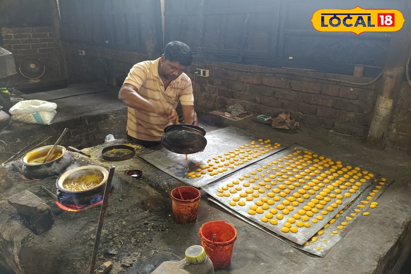আজ আর কালনার বাতাসা শুধু স্থানীয় বাজারে সীমাবদ্ধ নেই। রাজ্যের সীমানা পেরিয়ে এই মিষ্টি বাতাসা ও কদমা পৌঁছে যাচ্ছে ভিনরাজ্যের বাজারেও। এই সাফল্যে গর্বিত এখানকার শিল্পীরা। বহু বছরের ঐতিহ্য আজ নতুন পরিচিতি পাচ্ছে আধুনিক ব্যবসায়িক মানচিত্রে।