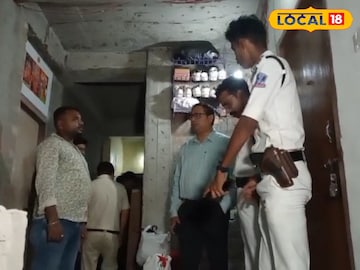 বিবাহ বহির্ভূত সম্পর্কে ফ্ল্যাটেই কুপিয়ে খুন