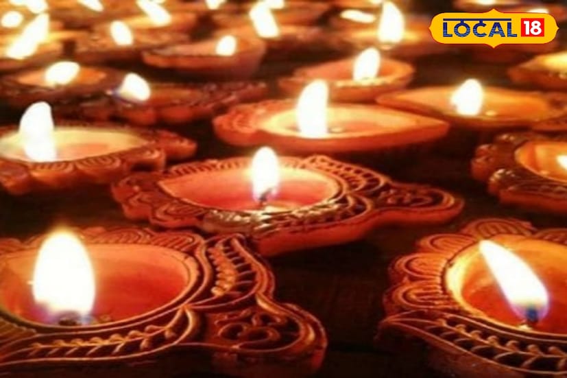 *ঠাকুর ঘর পুজো স্থান: একটি প্রদীপ ঠাকুর বা দেবতার উদ্দেশ্যে উৎসর্গ করে রাখা উচিত। এটি দেব-দেবীর আশীর্বাদ ও শুভ শক্তিকে আকর্ষণ করে।