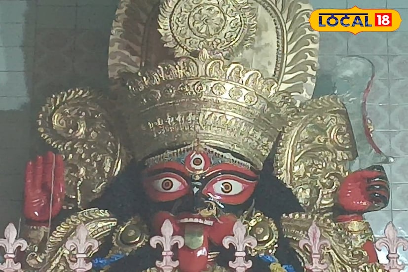 আজও পুরনো প্রথা মেনেই হয়ে আসছে জিয়াগঞ্জের আমাইপাড়া বুড়িকালী মাতা ঠাকুরাণীর পুজো। মন্দিরে চলে দৈনন্দিন পুজো,অমাবস্যা ও বিশেষ পূর্ণিমাতেও পুজো অনুষ্ঠিত হয়। 