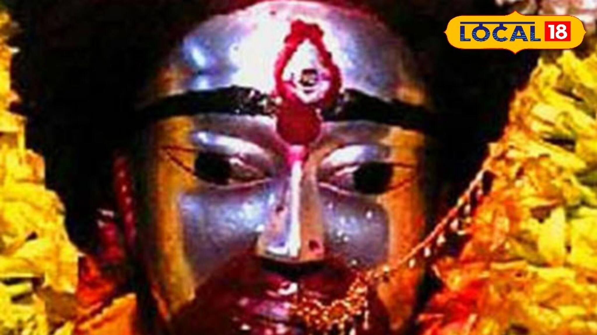 সকাল থেকেই ভক্তদের ঢল! রাজরাজেশ্বরী বেশে মা তারা, বিশেষ পুজো ও ভোগের আয়োজন