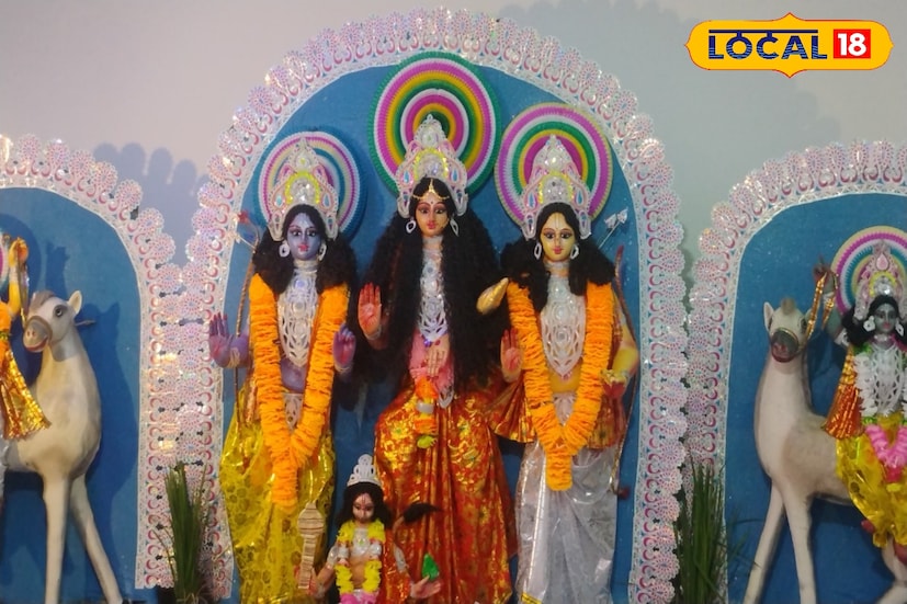 গ্রামবাসীদের পক্ষ থেকে জানা যায়, কৃষিভিত্তি এই গ্রামে এক সময় অনটন দুর্ভিক্ষ ছিল নিত্যদিনের সঙ্গী। সেখান থেকেই মুক্তি পেতে পূর্বপুরুষেরা কোনও এক সময় এই লক্ষ্মী পুজোর আয়োজন করেন। যে রীতি রেওয়াজ মেনে এই পুজোর আয়োজন করা হয়েছিল সেই রীতি আজও মেনে চলা হয়। সুস্মিতা গোস্বামী 