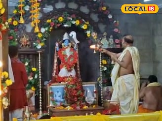 সেবকেশ্বরী মন্দিরে আজ ভক্তদের ভিড়, দেখে নিন কালী পুজোর দিন মায়ের অপরূপ রূপ