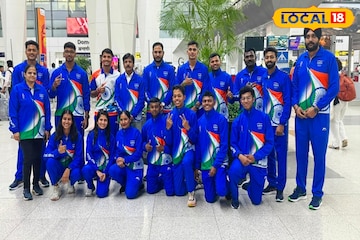 বাবা সবজি বিক্রেতা, ছেলে দেশের হয়ে আন্তর্জাতিক মঞ্চে! পলাশের পথ চলার গল্প একেবারে আলাদা বাবা সবজি বিক্রেতা, ছেলে দেশের হয়ে আন্তর্জাতিক মঞ্চে! পলাশের পথ চলার গল্প একেবারে আলাদা