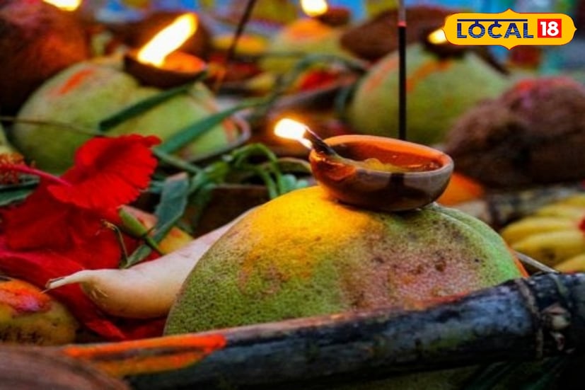 *নহায় খায় ২৫ অক্টোবর: এই দিনটিকে শুদ্ধিকরণের দিন বলা হয়। ভক্তরা নদী বা পুকুরে স্নান করে পবিত্র হন। এক বেলা সাত্ত্বিক আহার গ্রহণ করা হয়। ঐতিহ্য অনুযায়ী, এই দিনে লাউ-ভাত ও ছোলার ডাল খাওয়া হয়।