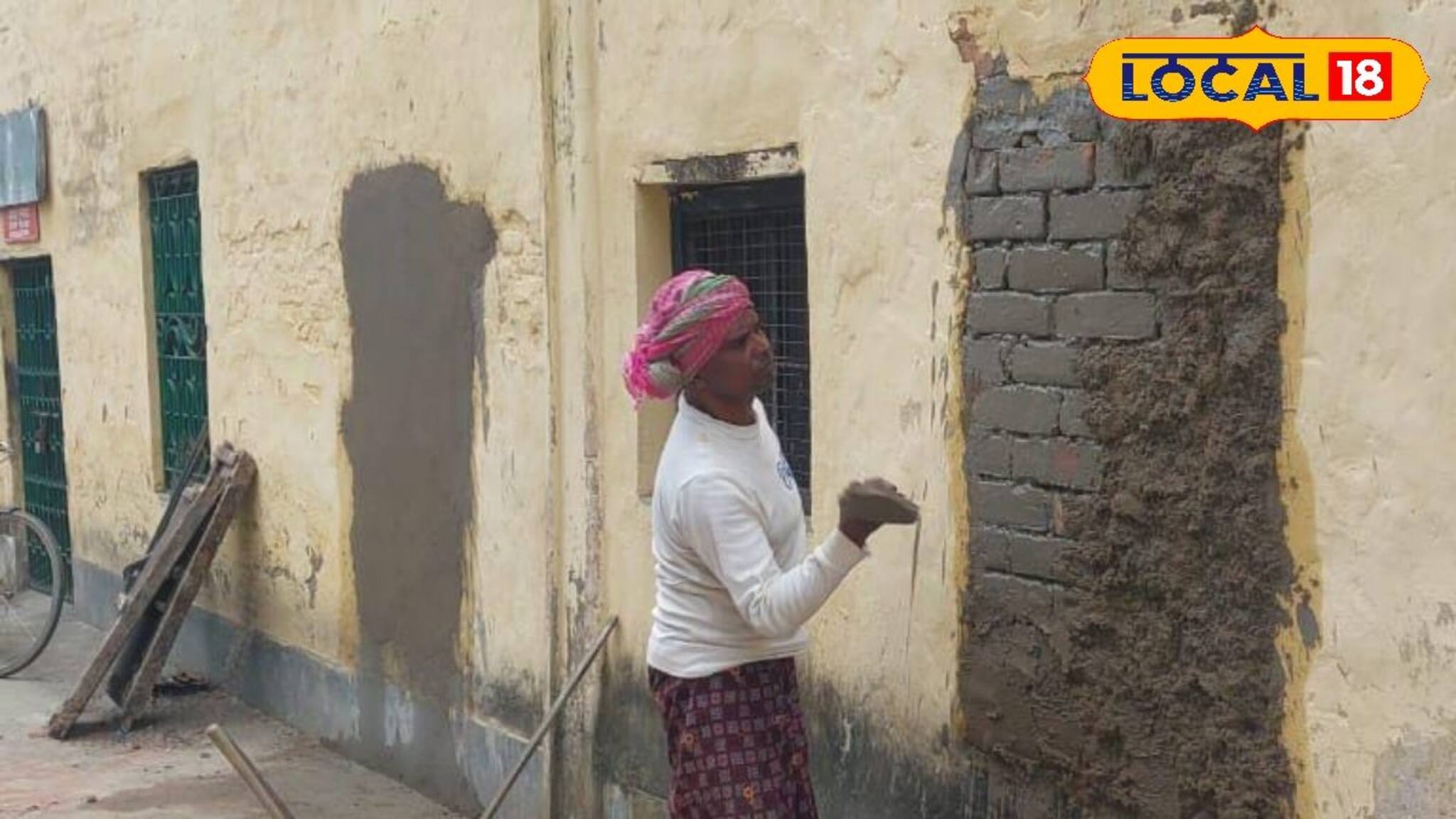 খোদ পুলিশের বাড়িতেই জানলা ভেঙে চুরি, মা কালীর ২০ লক্ষ টাকার সোনা-রুপোর গয়না হাপিশ, তারপর