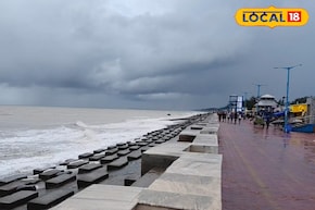 ১১০ কিমি বেগে ধেয়ে আসছে ঘূর্ণিঝড় 'মন্থা'! দিঘায় দফায় দফায় বৃষ্টি, ফুঁসছে সমুদ্র