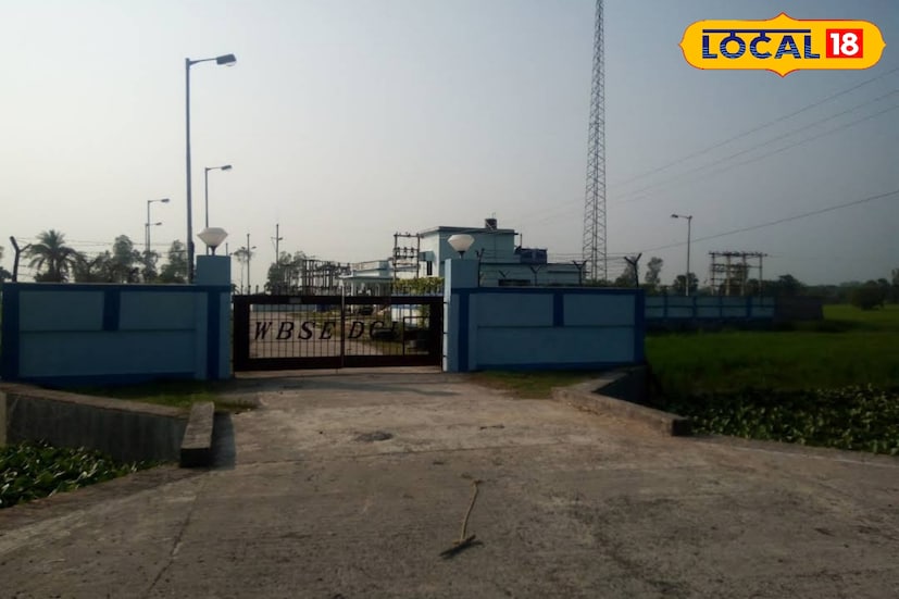 ছোট মোল্লাখালিতে সাব-স্টেশন নির্মাণের জন্য প্রথম পর্যায়ে রাজাপুর থেকে কচুখালি গোমোর নদীর উপর দিয়ে তার নিয়ে যাওয়া হবে। দ্বিতীয় পর্যায়ে কচুখালি থেকে বড় মোল্লাখালি বিদ্যাধরী নদীর উপর দিয়ে ওই তার যাবে। ফলে জেলার সর্বত্র পরিষেবা মিলবে। (ছবি ও তথ্যঃ নবাব মল্লিক)
