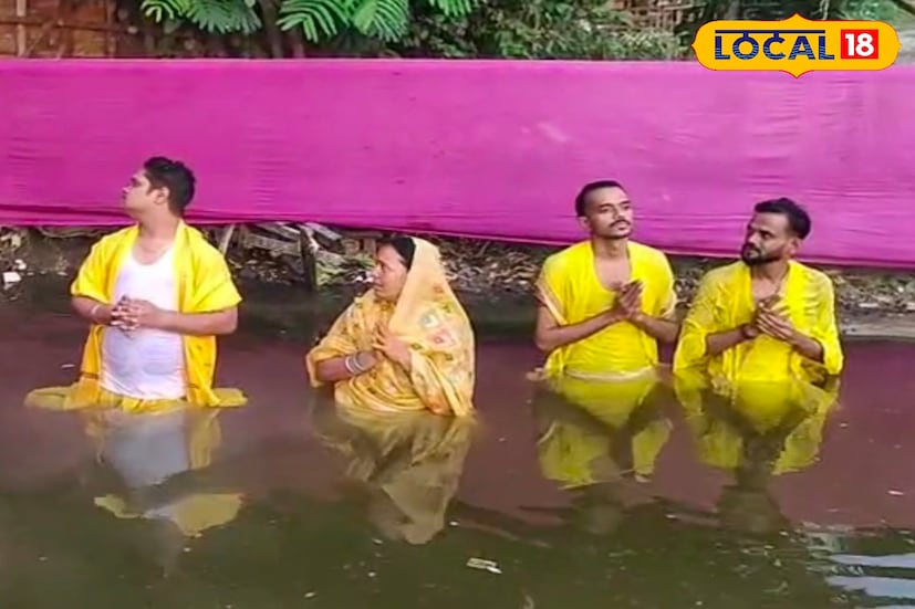 প্রতিবছরের মতো এবছরও কাঁথি পৌরসভা ও কাঁথি থানার যৌথ উদ্যোগে সাধু জানা ঘাটে ছট পুজোর আয়োজন করা হয়েছে। পৌরসভা ও ছট পুজো কমিটির সহযোগিতায় ঘাটে নিরাপত্তা ও শৃঙ্খলার জন্য বিশেষ ব্যবস্থা নেওয়া হয়েছে। ঘাটে বাড়তি পুলিশ মোতায়েন ও ট্রাফিক নিয়ন্ত্রণে বিশেষ ব্যবস্থা নিয়েছে কাঁথি থানা। পৌরসভা উদ্দোগে চোখ ধাঁধানো আলোকসজ্জা, সুদৃশ্য প্যান্ডেল ও পরিচ্ছন্নতার দিকে বিশেষ নজর দেওয়া হয়েছে। 