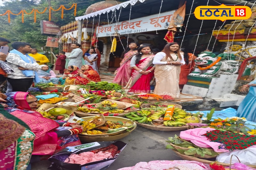 ধর্ম-বর্ণ-ভাষা নির্বিশেষে মানুষের মিলন এবং একাত্মতার নিদর্শন হল এই উৎসব। পাহাড় আজ আবার দেখল সেই সৌহার্দ্য, সেই প্রার্থনার শক্তি। ছটিমাইয়ের কাছে সবার প্রার্থনা — শান্তি, সুস্বাস্থ্য ও ভালো থাকা। ছবি ও তথ্য : ঋত্বিক ভট্টাচার্য