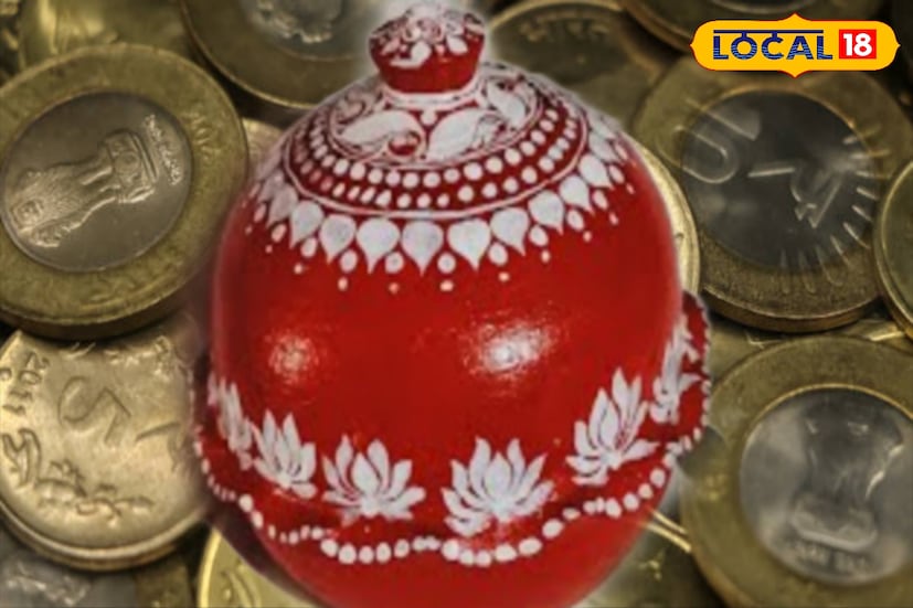 এই ব্যবসায় নেই কোন ইনভেসমেন্ট।শুধু জানতে হবে সঠিক পদ্ধতি আর তাতেই হবে লক্ষীলাভ। গৃহবধূর এই অভিনব উদ্যোগ শুনলে আশ্চর্য হবেন আপনিও। প্রায় প্রতিটি সবজি বাজারের পাশেই থাকে একটি মাছের বাজার। আর সেখান থেকেই হতে পারে আপনার লক্ষ্মী লাভ তাও বিনা খরচে। আবার কখনও কখনও দিতে হতে পারে সামান্য কিছু টাকা। ভাবছেন তো কিভাবে ?