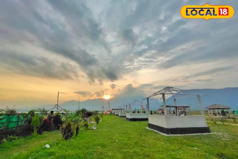 তবে বৃষ্টিঝঞ্ঝা কাটলেই ফের উত্তরের হাওয়া দাপট লক্ষ্য করা যাবে উত্তরবঙ্গের বিভিন্ন স্থানগুলিতে। বিশেষত উত্তরবঙ্গে ভ্রমণের স্থানগুলিতে আগামী সপ্তাহ থেকেই শীতের আমেজ লক্ষ্য করা যাবে। দার্জিলিং ও কালিম্পং এর সর্বনিম্ন তাপমাত্রা ১২°-১৪° সেলসিয়াসের আশেপাশে থাকবে। 