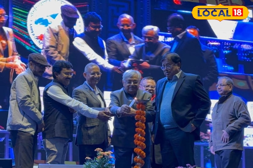 পঞ্চায়েত ও গ্রামোন্নয়ন দপ্তরের উদ্যোগে এই মেলা গতবছর প্রায় সাড়ে সাত কোটি টাকার ব্যবসা করেছিল। পর্যটক ও স্থানীয়দের বিপুল সাড়া পাওয়ায় এ বছর আরও বড় আকারে মেলার পরিকল্পনা নেওয়া হয়েছে। ছবি ও তথ্য : ঋত্বিক ভট্টাচার্য