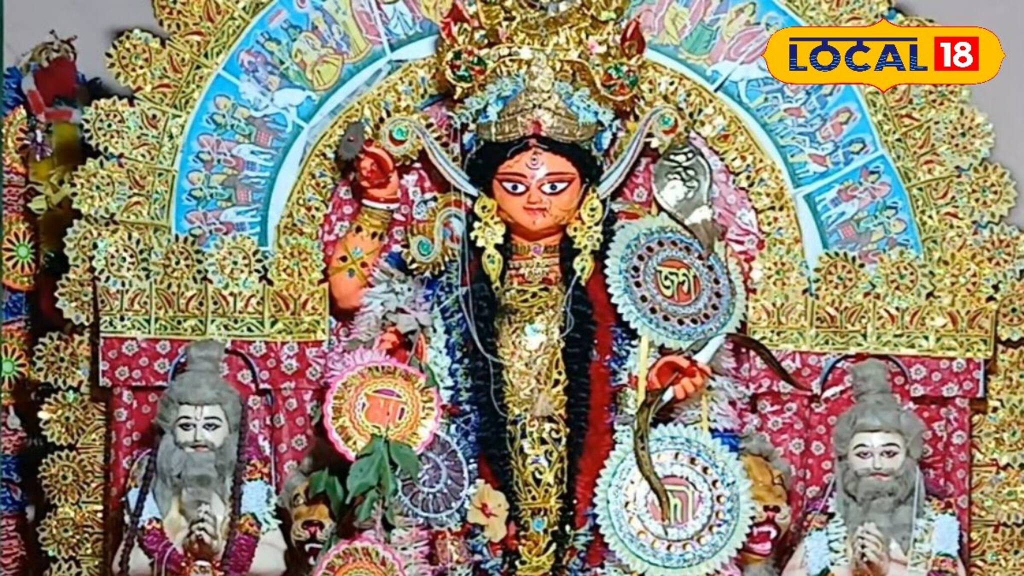 ৩০০ বছরের ঐতিহ্য! জয়দুর্গার পুজো না হলে ঘট আসে না মুখোপাধ্যায় বাড়ির জগদ্ধাত্রী পুজোয়