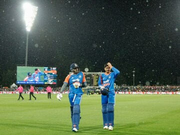 দ্বিতীয় ম্যাচে ভারতের প্রথম একাদশে কারা?  সিরিজে লিড নিতে মরিয়া টিম ইন্ডিয়া