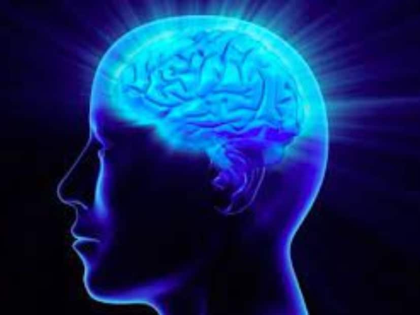 ভারতে বুদ্ধিমানদের অভাব নেই। এ দেশের বুদ্ধিমত্তার চর্চা হয় বিদেশেও। কিন্তু আশ্চর্য বিষয় হল গড় বুদ্ধিমত্তার তালিকায় অনেক পিছিয়ে ভারত। নীচে সেরা IQ-এর নিরিখে প্রথম পাঁচটি দেশের তালিকা দেওয়া হল।