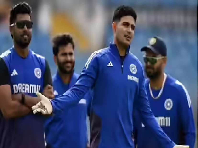 এই মরশুমে মোট ছয়টি ওয়ানডে হবেবিসিসিআই সূত্রের খবর, এই মরশুমে মাত্র ছয়টি ওয়ানডে খেলা হবে, তিনটি অস্ট্রেলিয়ার বিরুদ্ধে এবং তিনটি নিউজিল্যান্ডের বিরুদ্ধে ভারতে, তাই তাড়াহুড়ো করে কোনও দৃঢ় সিদ্ধান্ত নেওয়া যাবে না। এই পর্যায়ে অগ্রাধিকার হবে আগামী বছর ভারতে অনুষ্ঠেয় টি-টোয়েন্টি বিশ্বকাপ এবং ২০২৫ সালে ঘরের মাঠে অনুষ্ঠিত বিশ্ব টেস্ট চ্যাম্পিয়নশিপের জন্য সর্বোচ্চ পয়েন্ট নিশ্চিত করা।
