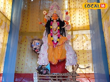 জগদ্ধাত্রী