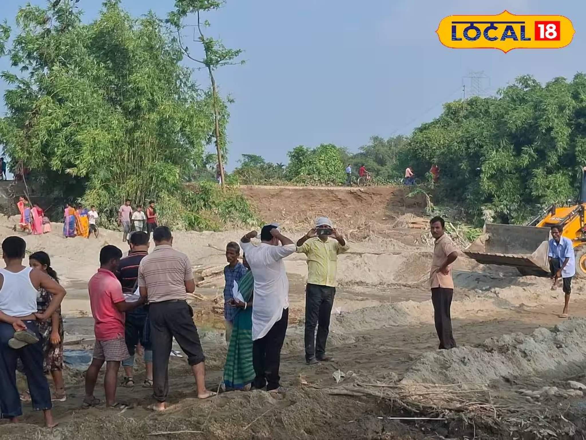 Jalpaiguri News: ধ্বংসস্তূপে চলছে নতুন প্রাণের খোঁজ! দুর্যোগে বিপর্যস্ত ময়নাগুড়ির এখন কী অবস্থা? ছবিতে দেখুন