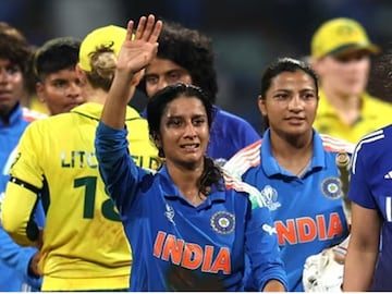 অস্ট্রেলিয়াকে হারিয়ে বিশ্বকাপের ফাইনালে ওঠার পর আবেগপ্রবণ জেমাইমা (Photo: AP) অস্ট্রেলিয়াকে হারিয়ে বিশ্বকাপের ফাইনালে ওঠার পর আবেগপ্রবণ জেমাইমা (Photo: AP)