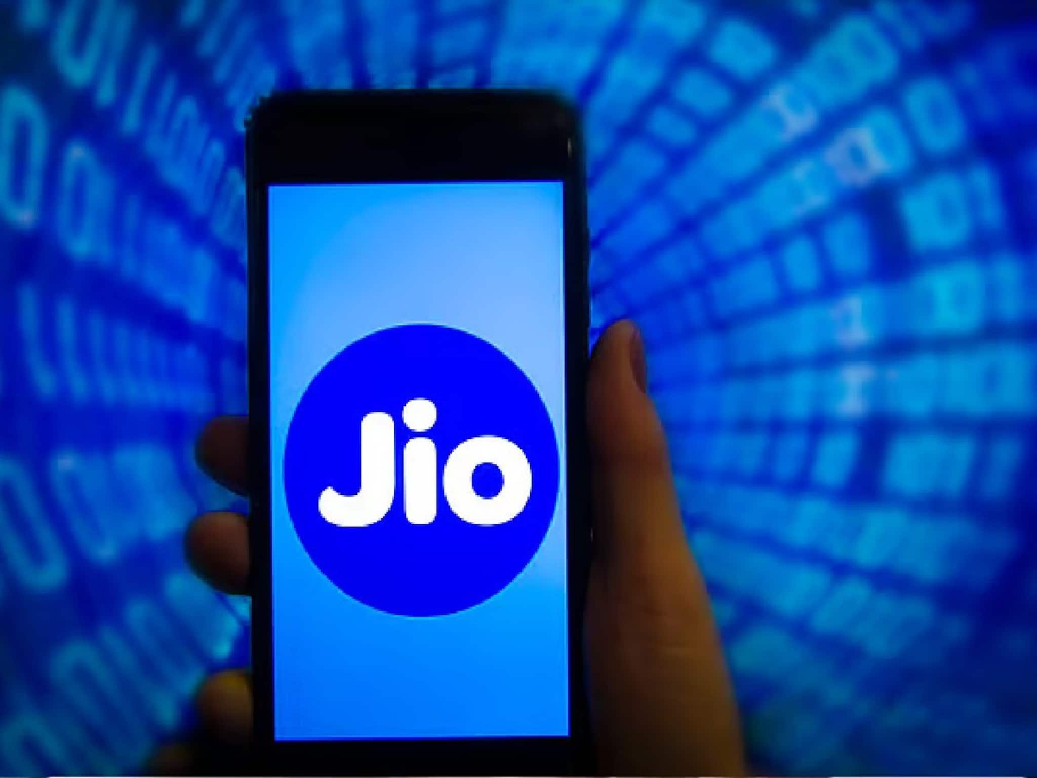 JioBharat Mobile : ৭৯৯ টাকায় ফোন! ২০২৫-এর সেরা ঘোষণা! আসছে সস্তার মোবাইল, বাজেট কম থাকলেও আর চিন্তা নেই