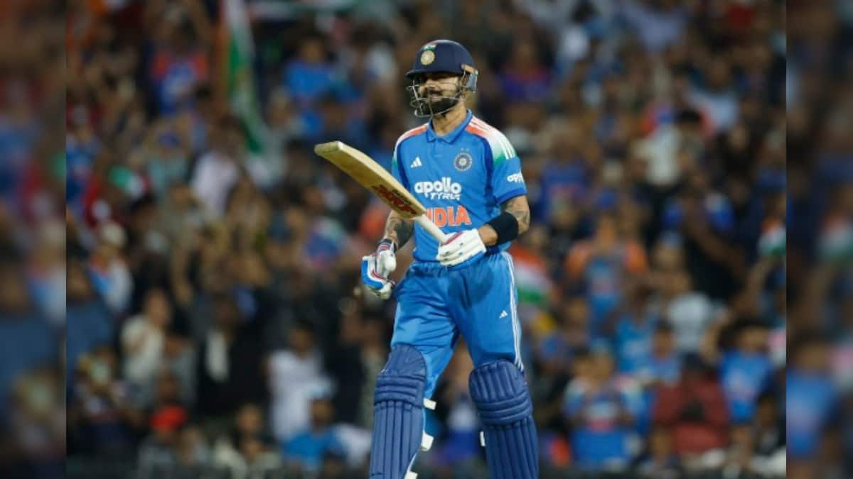 Virat Kohli: রানে ফিরতেই ৫টি বড় রেকর্ড গড়লেন বিরাট কোহলি, পিছনে ফেললেন একাধিক কিংবদন্তীদের Virat Kohli: রানে ফিরতেই ৫টি বড় রেকর্ড গড়লেন বিরাট কোহলি, পিছনে ফেললেন একাধিক কিংবদন্তীদের