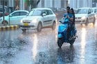 যেখানেই থাকুন আগে বাড়ি যান... ১১ জেলায় তুলকালাম বৃষ্টি! ভরদুপুরে কুচকুচে কালো আকাশ