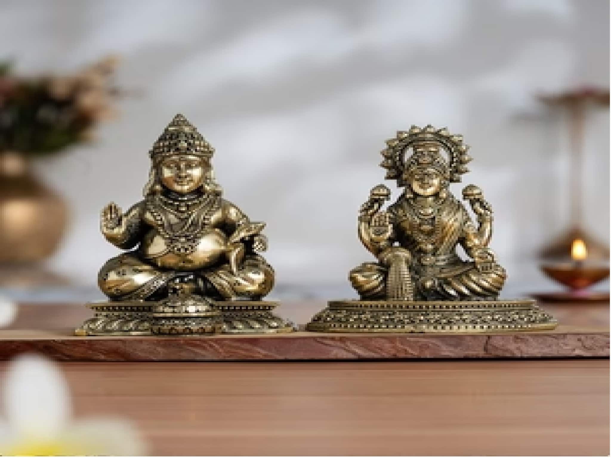 আপনিই হবেন রাজা... সোনা-দানা নয়, ধনতেরাসে কিনুন এই ৫টি জিনিস! সারা জীবন দেবী লক্ষ্মীর আশীর্বাদ বজায় থাকবে