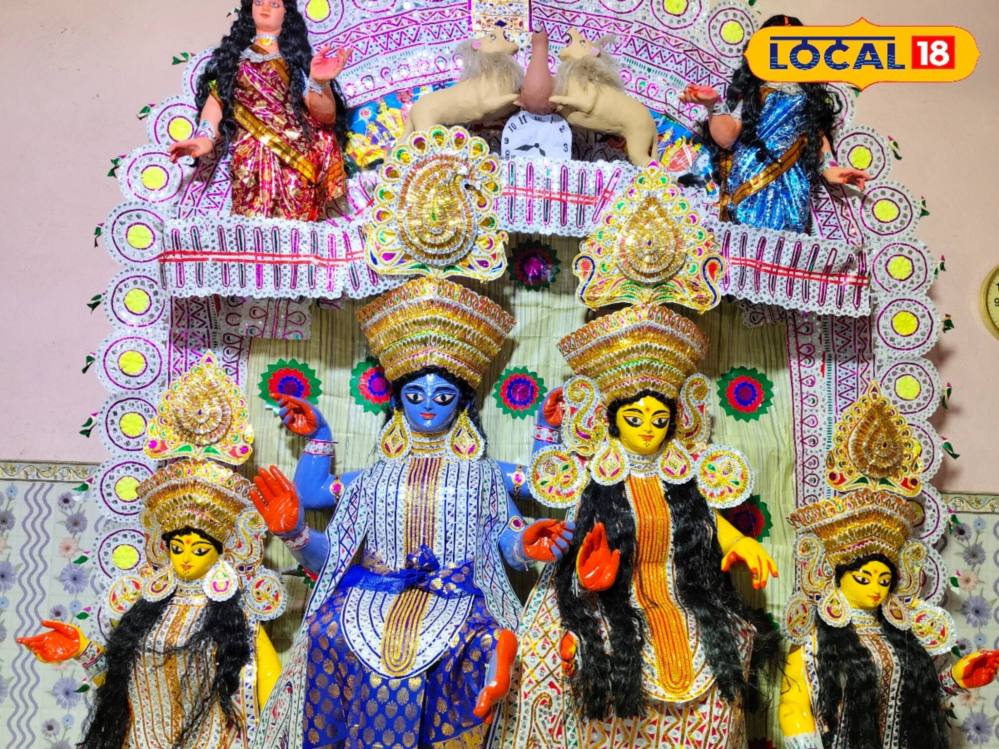 'এই' গ্রামে হয় না দুর্গাপুজো! উৎসবের রঙ লাগে লক্ষ্মীপুজোয়! ৪ দিন ধরে চলে নানা অনুষ্ঠান