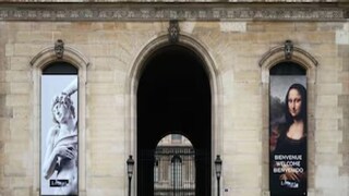 প্যারিসের লুভর জাদুঘরেই ঘটেছে ইতিহাসের সবচেয়ে বড় চুরি