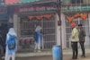 গায়ে স্কুলের ইউনিফর্ম, মদ কিনছে স্কুলছাত্রী! একটা ছবি নিয়ে গোটা দেশে হইচই