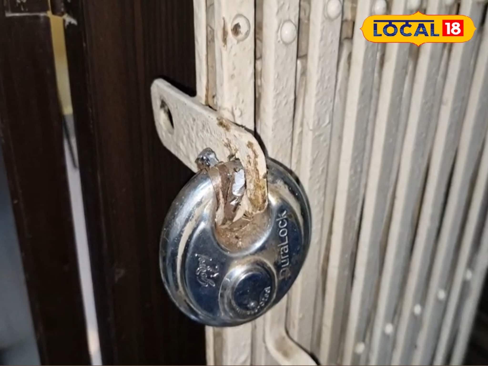 ফাঁকা বাড়ির সুযোগে সন্তর্পণে লুট! সোনা, নগদ, মূল্যবান দেবদেবীর মূর্তি সব উধাও