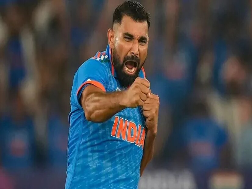 তিনি আরও বলেন,  ‘‘সেখান থেকেও খবর পাওয়া যায়। আমি ফিট বলেই এখানে খেলতে এসেছি। চারদিনের ম্যাচ যখন খেলতে পারছি, তখন ৫০ ওভারও খেলার জন্য তৈরি।’’