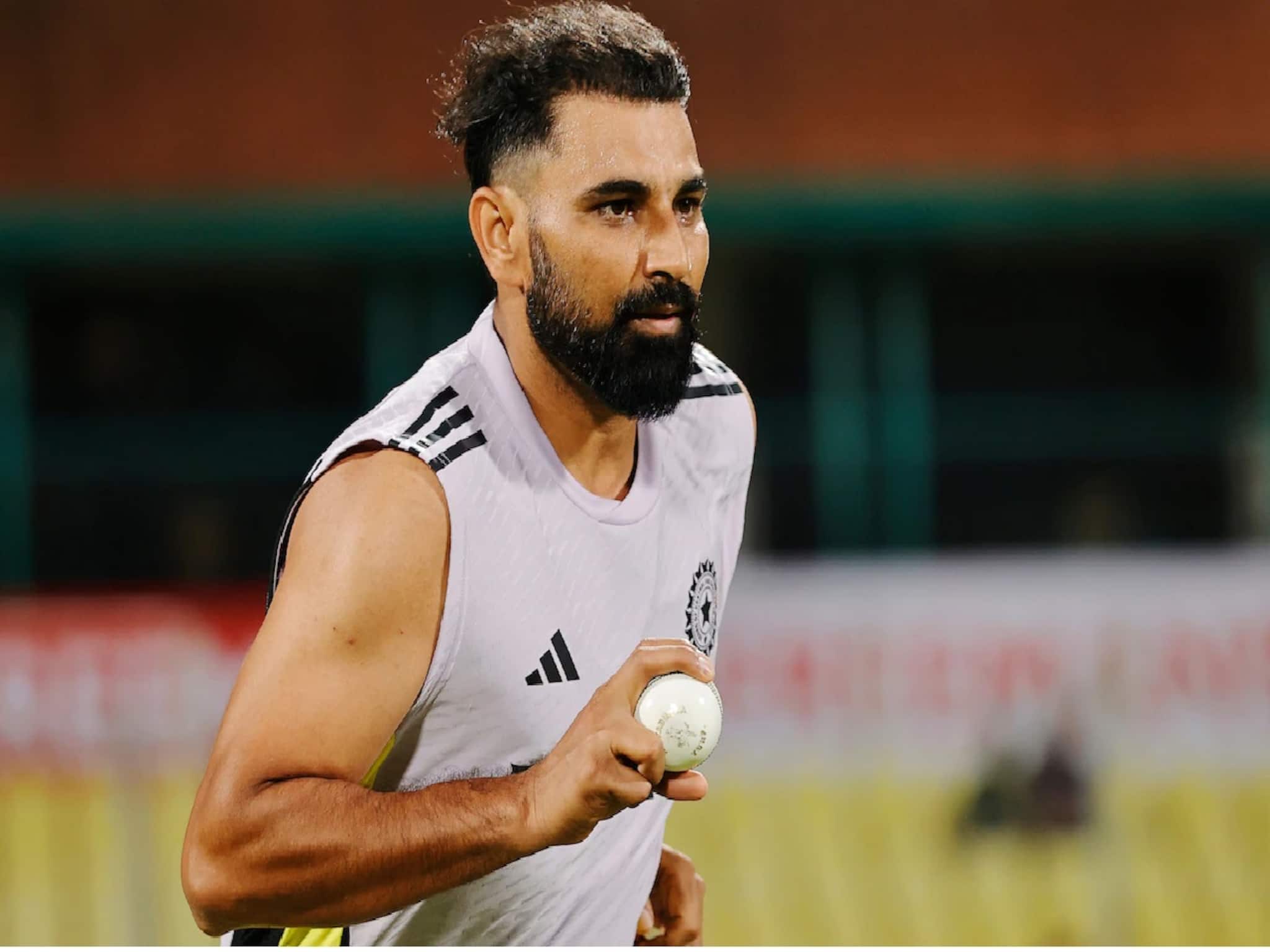 Mohammad Shami : হিয়ারিং-এ এলেন না শামি! এসআইআর ফর্মে কেন কিছুই লিখতে পারেননি ভারতীয় তারকা, জানা গেল কারণ