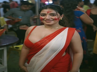 Kiss করতে চাইছিলেন সুভাষ ঘাই, লাস্যময়ীর ভয়ানক অভিযোগ, এখনকার ‘ছোটদের’ নিয়ে যা বললেন...
