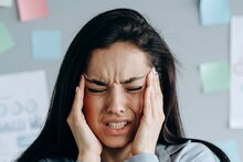 Migraine as Silent Epidemic: কেন মাইগ্রেন এখন নীরব মহামারি সারা বিশ্বে? কুরে কুরে শেষ জীবন! কেন নীরবে ভোগেন রোগীরা? রইল বাঁচার উপায়