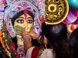 টাকার বন্যা! চাকরিতে উন্নতির জোয়ার! সৌভাগ্যের জ্যাকপট! আজ বিজয়া দশমীতে মালামাল ৩ রাশি