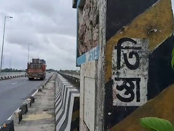 ঝড়বৃষ্টি চলবে উত্তরবঙ্গে ! তবে দুর্যোগ কিছুটা কমবে