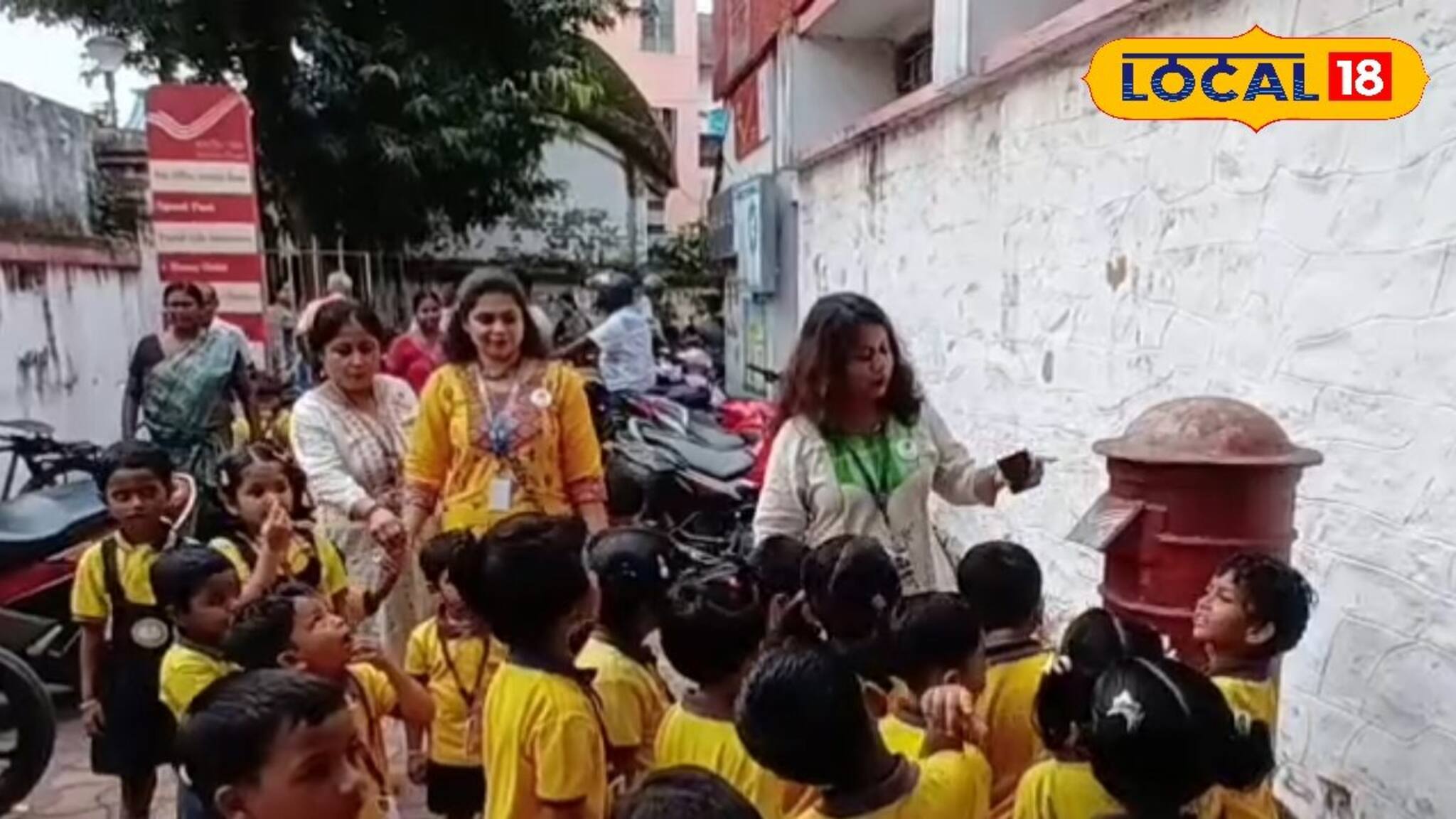 ই-মেল, মেসেজের যুগেও দীর্ঘজীবী হোক ডাক পরিষেবা! শান্তিপুরে জাতীয় ডাক দিবস উদযাপন
