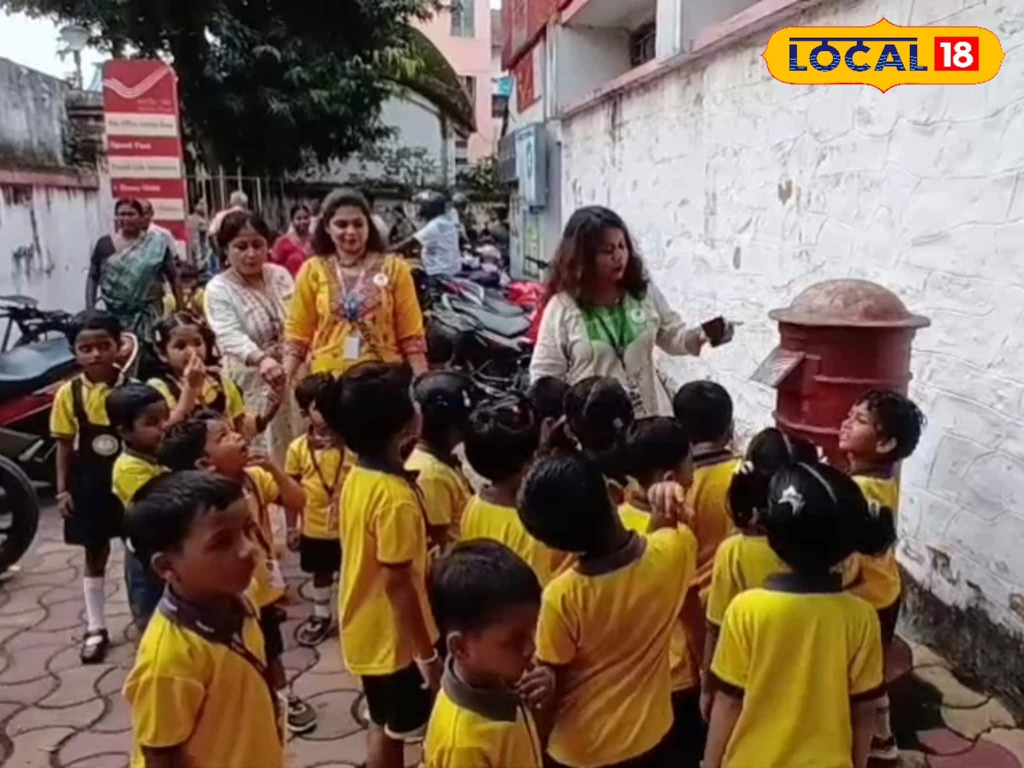 ই-মেল, মেসেজের যুগেও দীর্ঘজীবী হোক ডাক পরিষেবা! শান্তিপুরে জাতীয় ডাক দিবস উদযাপন