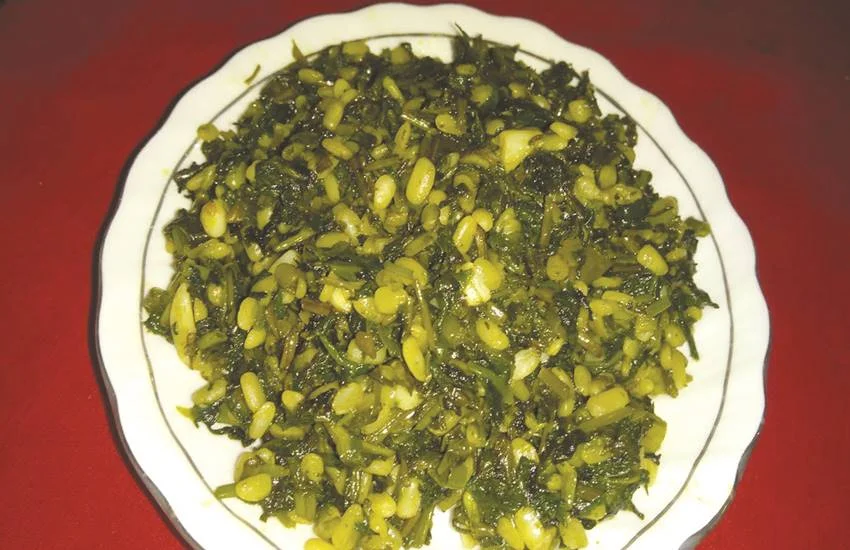 স্বাস্থ্যের জন্য অত্যন্ত উপকারী বলে বিবেচিত হয় 'সানাই শাক' বা সূর্যমুখী শাক। এটি কেবল হজমশক্তি ভাল রাখে না বরং শরীরকে ভিতর থেকে শক্তিশালী করে।