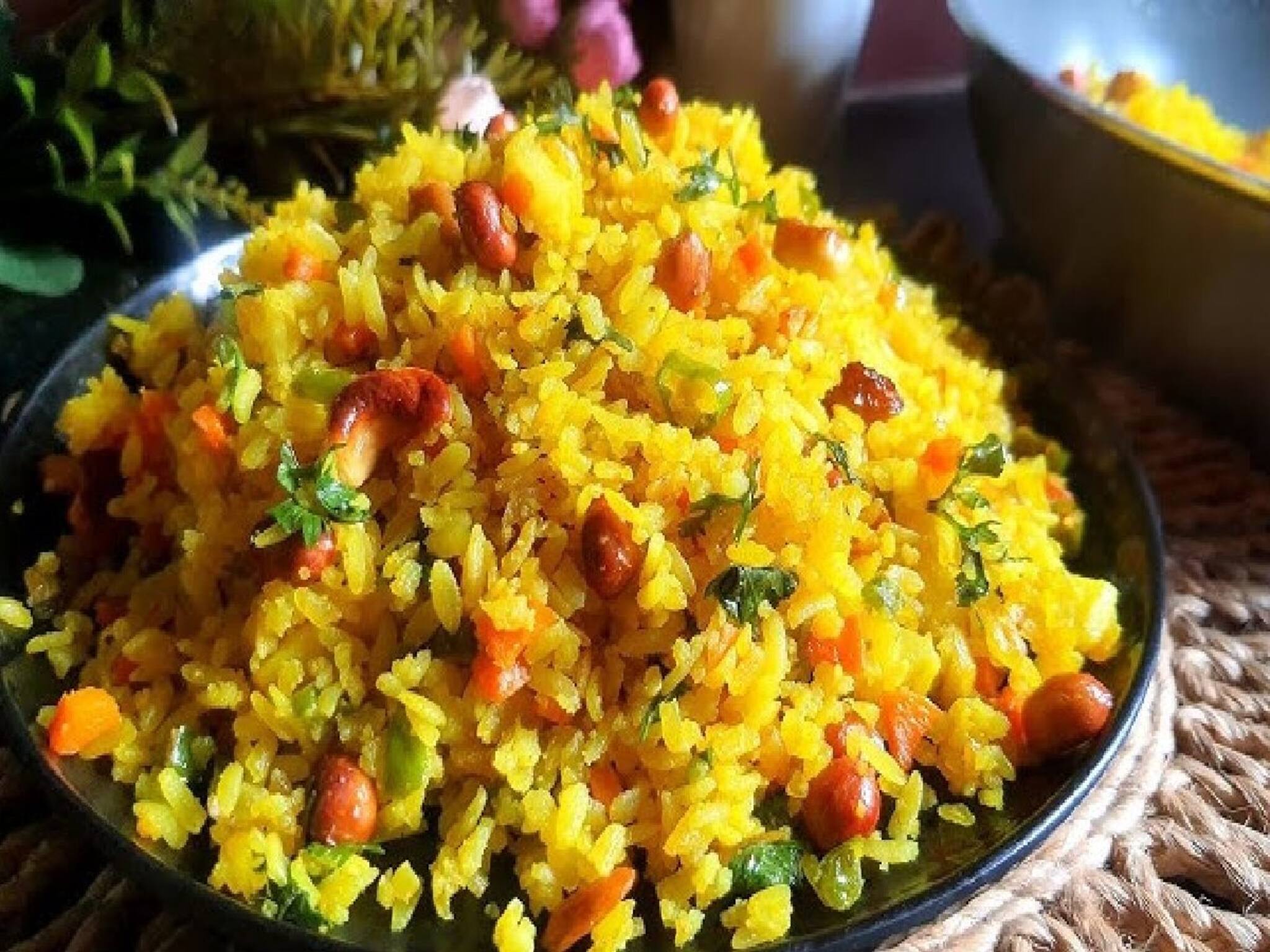 Soft Poha Recipe: পোহা বা চিঁড়ের পোলাও বানালে শুষ্ক হয়ে যায়? প্রতিবার নরম, সুস্বাদু, আর্দ্র বানান 'এই' সহজ কৌশলে, শিখে নিন
