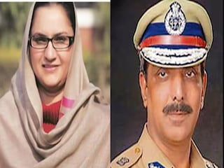 ধৃত প্রাক্তন মন্ত্রী রাজিয়া সুলতানা এবং তাঁর স্বামী পঞ্জাব পুলিশের প্রাক্তন ডিজি মহম্মদ মুস্তাফা৷