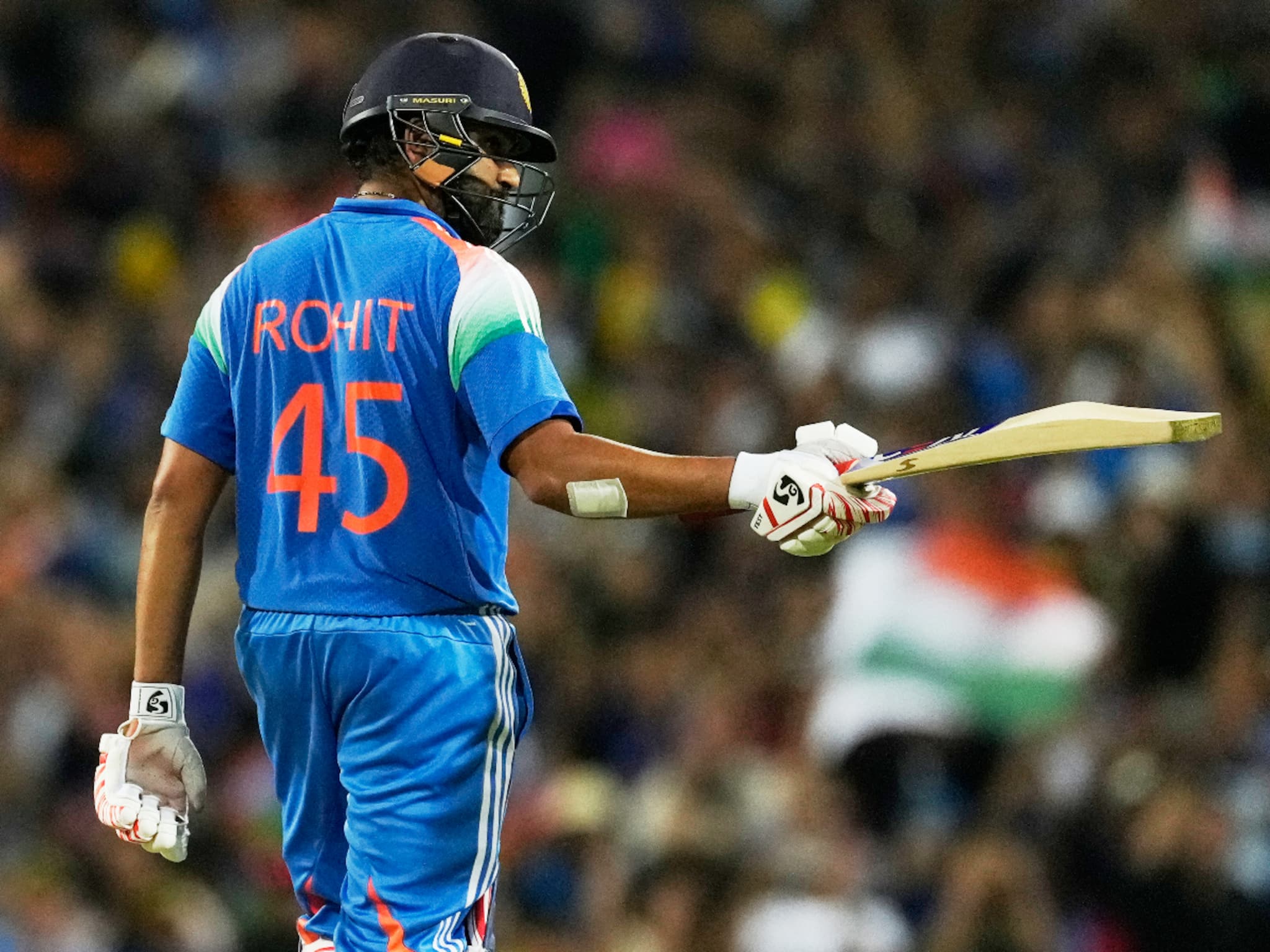 Rohit Sharma: এক সেঞ্চুরিকে রেকর্ডের ছক্কা রোহিত শর্মার, হিটম্যানের ব্যাটে ভাঙল একের পর এক নজির