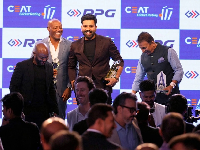 মঙ্গলবার রাতে মুম্বইয়ে CEAT ক্রিকেট রেটিং পুরস্কার অনুষ্ঠানে, রোহিত শর্মা ফের স্বীকার করেছেন যে প্রাক্তন কোচ রাহুল দ্রাবিড়ের আমলে তৈরি পরিকল্পনা অনুসরণ করা, ভারতীয় দলকে চ্যাম্পিয়ন্স ট্রফি জিততে সাহায্য করেছে।