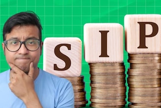 ১০,০০০ টাকার মাসিক SIP করছেন ? এর মূল্য কত হবে তা জানতে চান? এই সূত্রটি ব্যবহার করুন